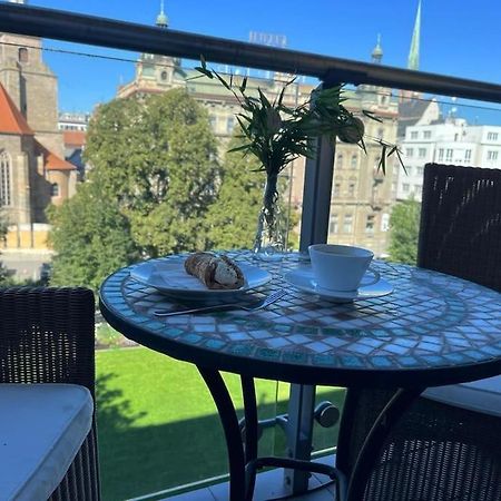 Apartment In Historical Center With Park View بلزن المظهر الخارجي الصورة